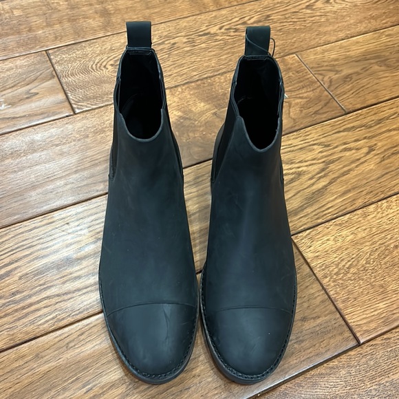 Cole Haan women’s waterproof black leather Mara grand Chelsea booties size 7 - Picture 13 of 13